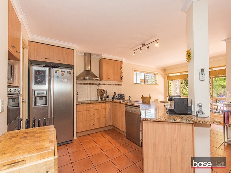 10 Mcintyre Street, Hendra QLD 4011