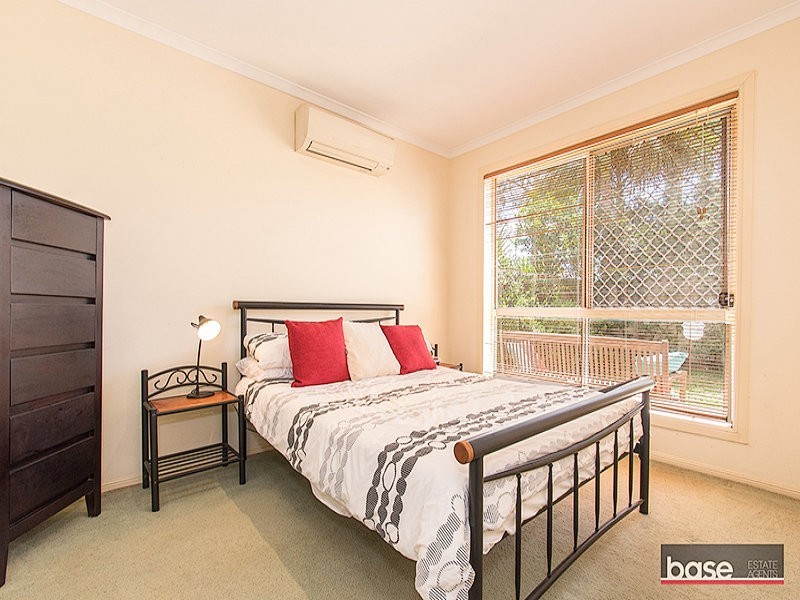 10 Mcintyre Street, Hendra QLD 4011