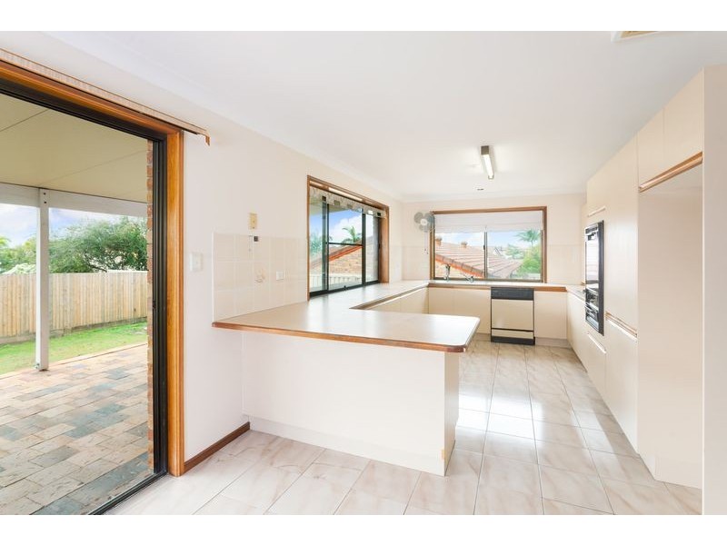 3 Narmar Court, Eight Mile Plains QLD 4113