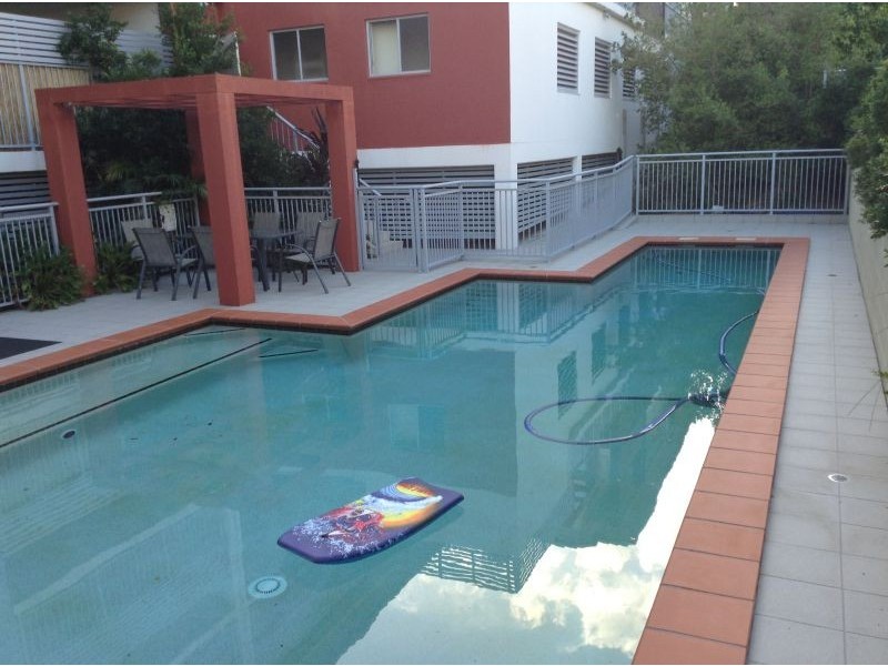 12/111 Samford Road, Enoggera QLD 4051