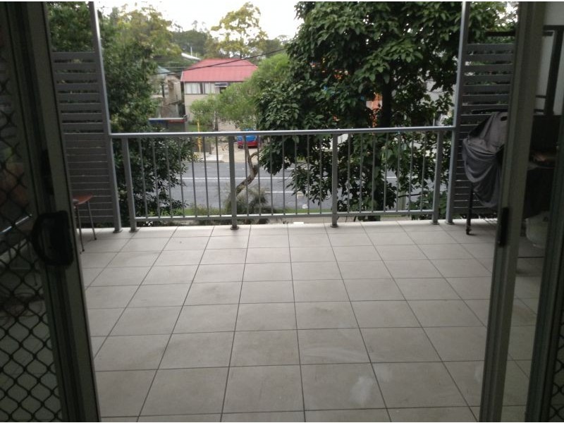 12/111 Samford Road, Enoggera QLD 4051