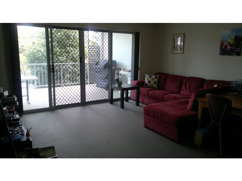 12/111 Samford Road, Enoggera QLD 4051