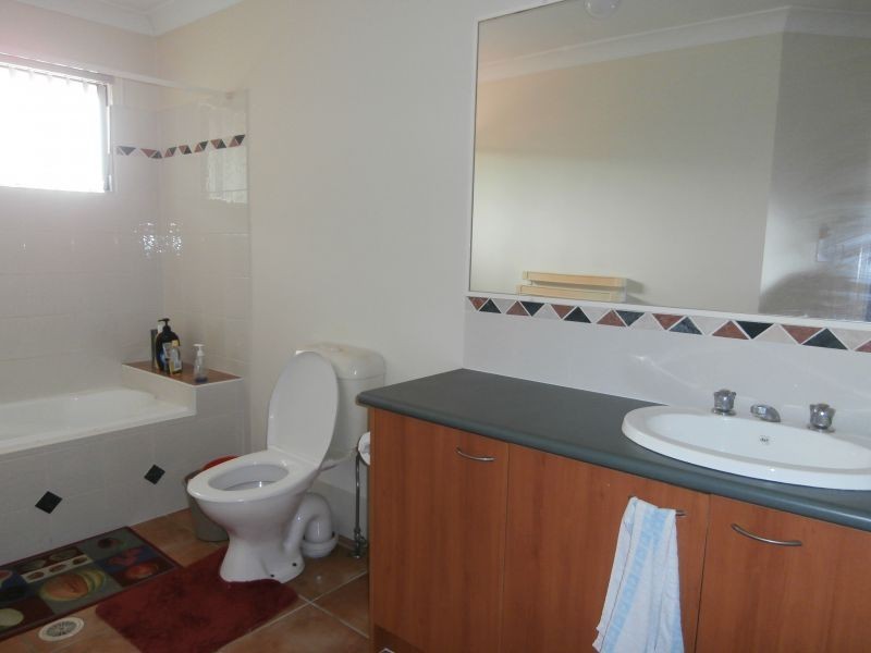 Unit 18/2A Alpita St, Kuraby QLD 4112