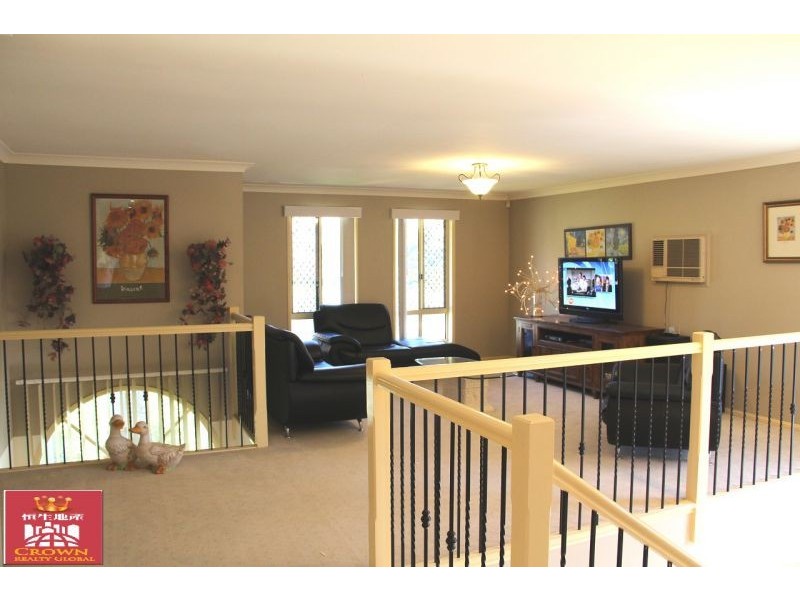 16 Oxford Place, Stretton QLD 4116