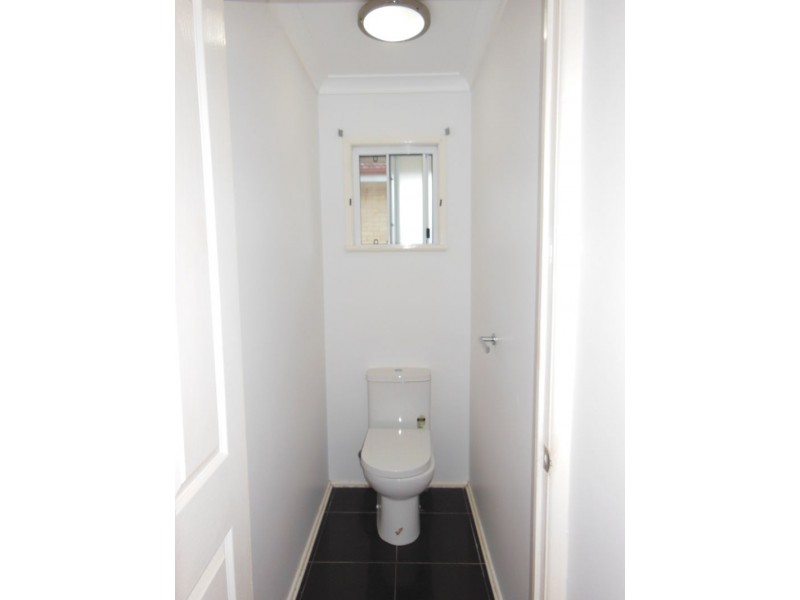 11 Morella Street, Wishart QLD 4122