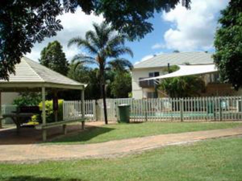 44 14 Kensington Place, Birkdale QLD 4159