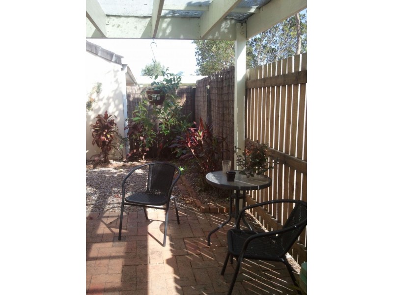 44 14 Kensington Place, Birkdale QLD 4159