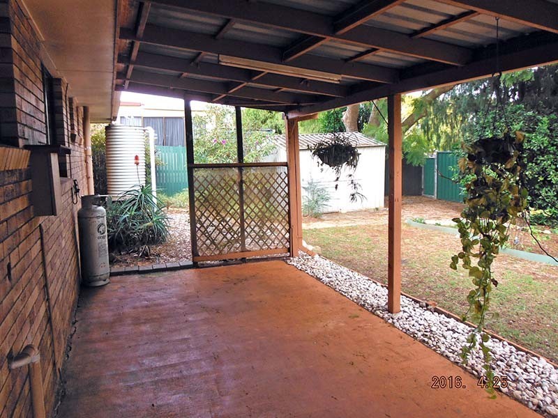20 Damian Cresent, Kearneys Spring QLD 4350