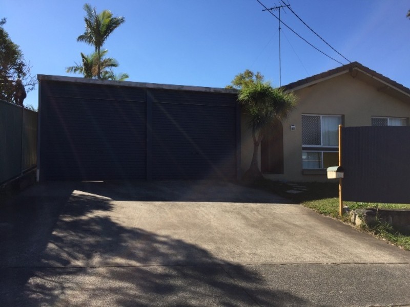 12 Chatswood Road, Springwood QLD 4127
