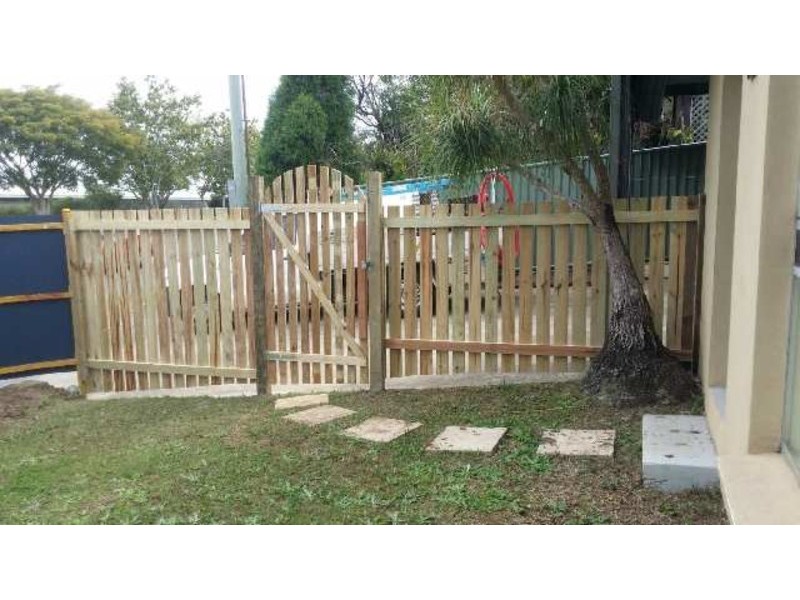 12 Chatswood Road, Springwood QLD 4127