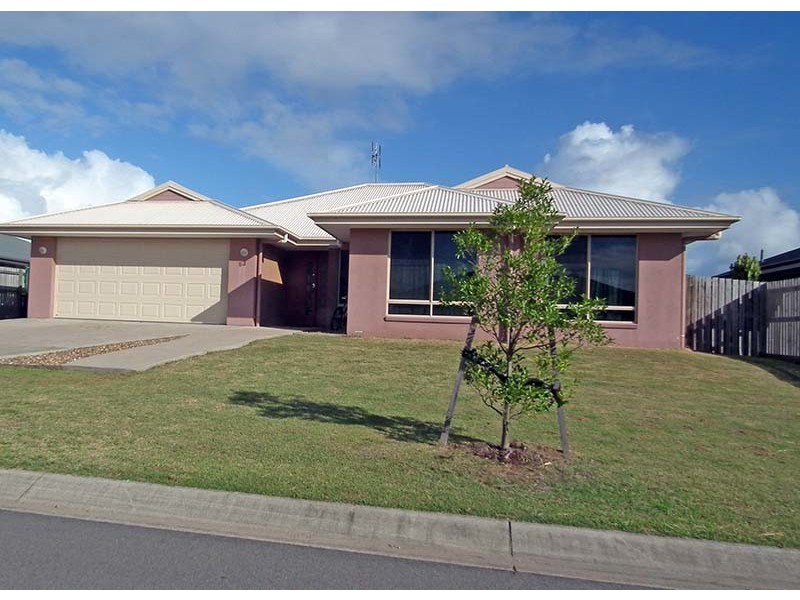 63 Yarrilee Circuit, Dundowran QLD 4655