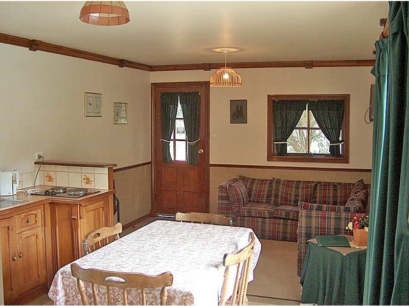 1/50 Canns Road, Bedfordale WA 6112