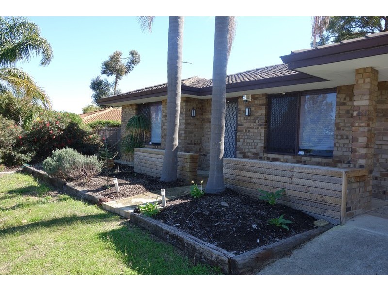 9 Zamia Court, Parmelia WA 6167