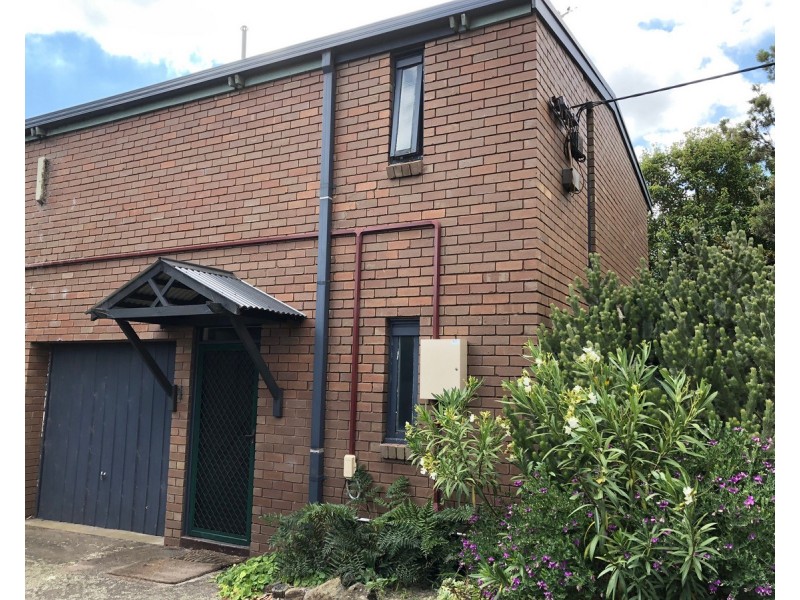 1/12 Ebden Avenue, Black Rock VIC 3193