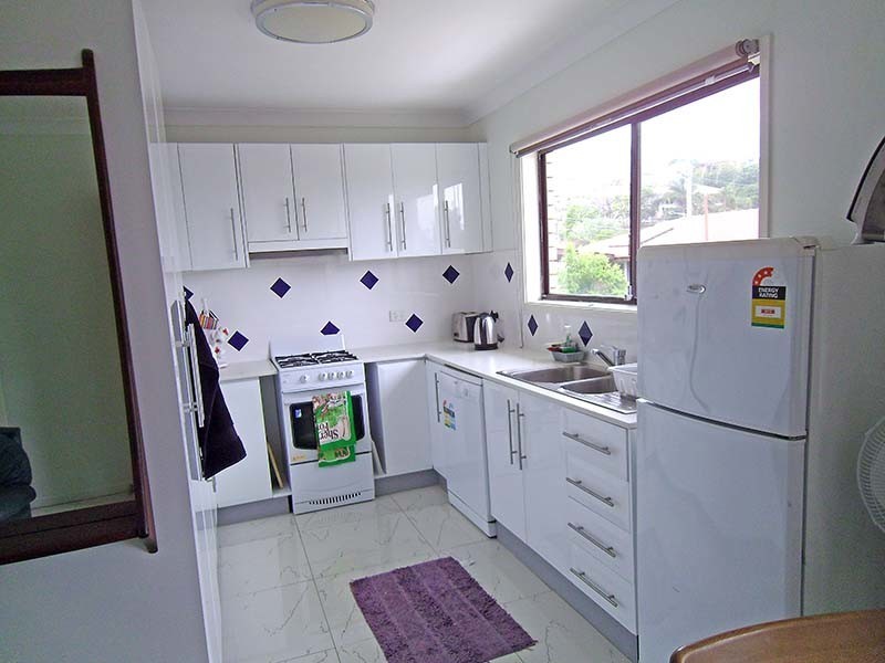 6b/7 Holland Street, Greenslopes QLD 4120