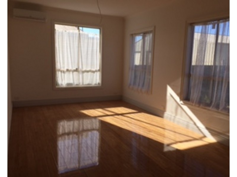 30 Slevin Street, North Geelong VIC 3215