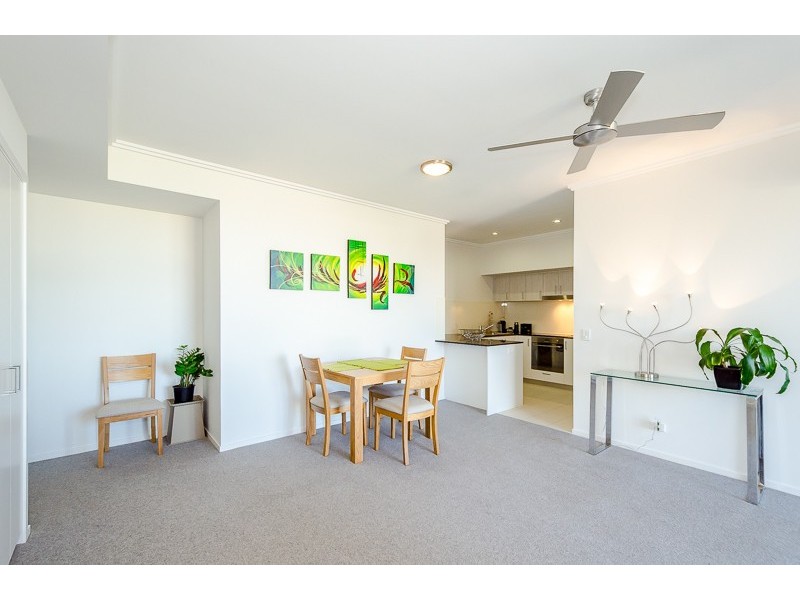 806/52 Oaka Lane, Gladstone QLD 4680