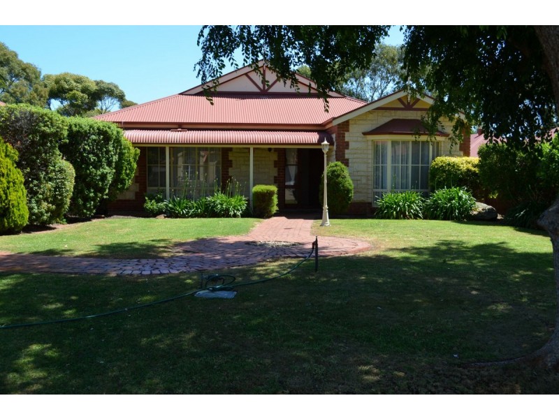9 Dotterel Place, Seaford Rise SA 5169
