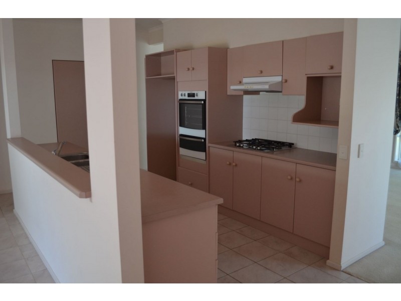 9 Dotterel Place, Seaford Rise SA 5169
