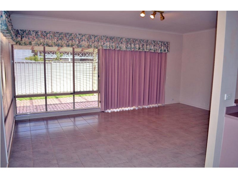 9 Dotterel Place, Seaford Rise SA 5169