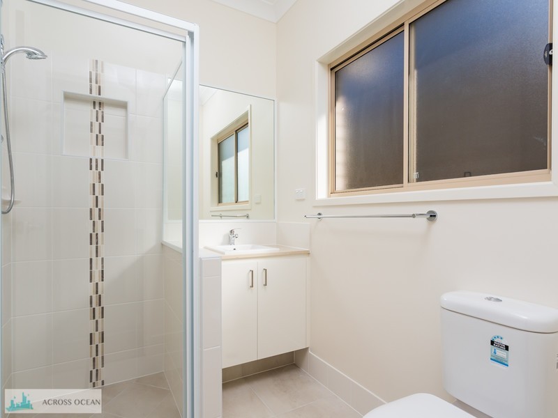 16 Troy Knight Drive, Pimpama QLD 4209