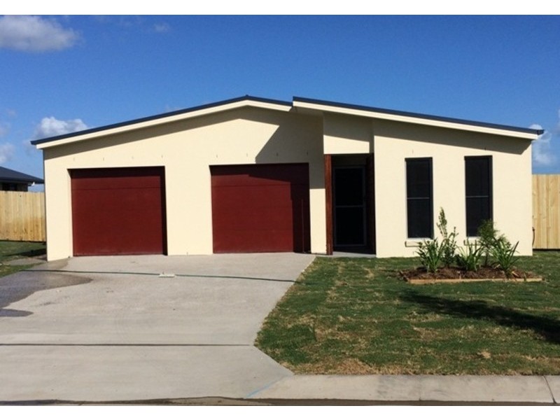 2/57 Phoenix Crescent, Rural View QLD 4740