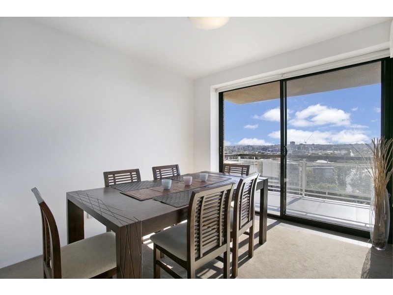 25/59 Sir Fred Schonell Drive, St Lucia QLD 4067