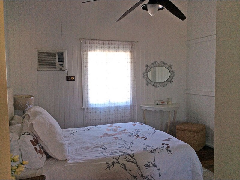 236A Aumuller Street, Westcourt QLD 4870