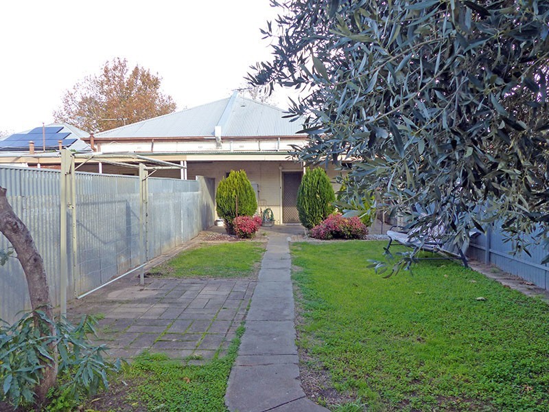 104 North Parade, Torrensville SA 5031
