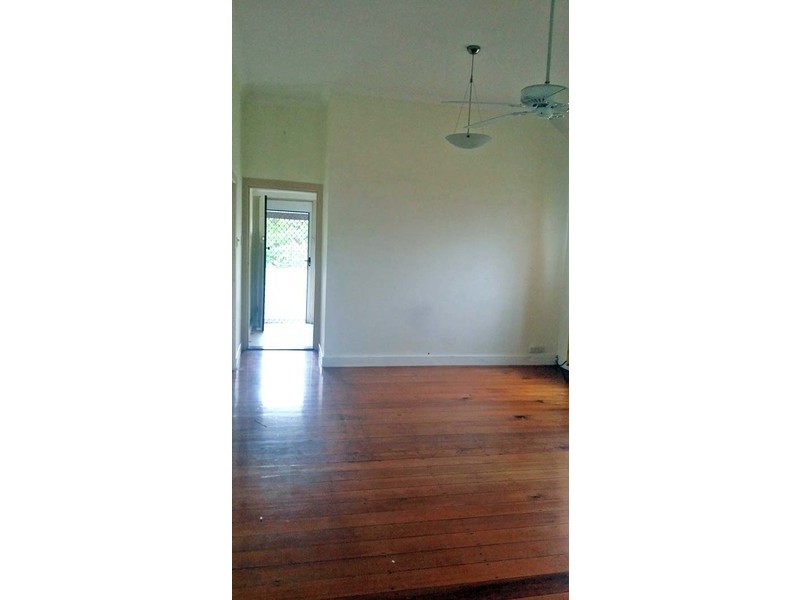 46 Sparkes Street, Chermside QLD 4032