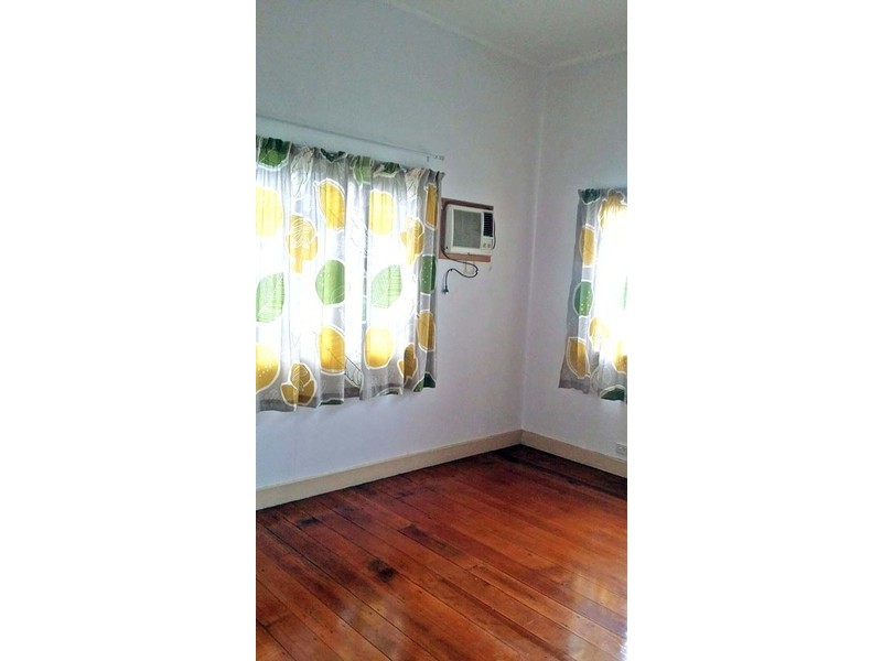 46 Sparkes Street, Chermside QLD 4032