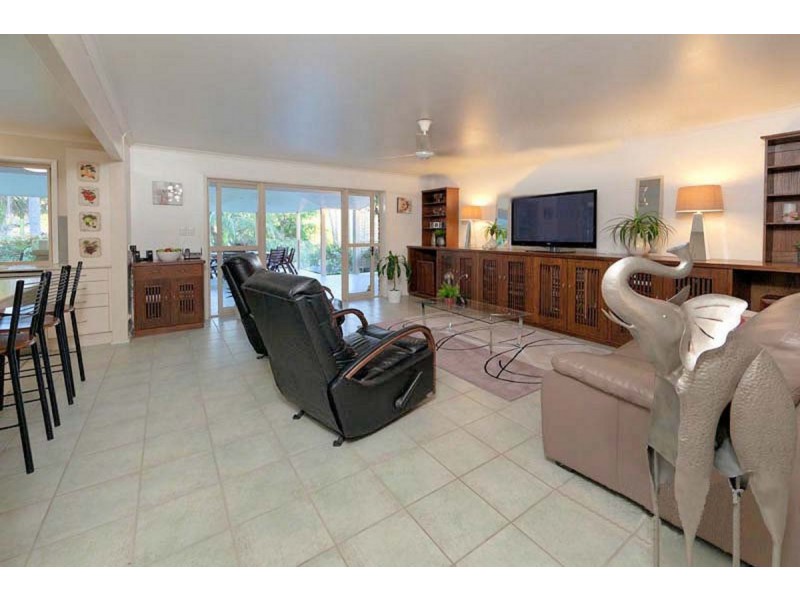37 Mandalay Street, Fig Tree Pocket QLD 4069