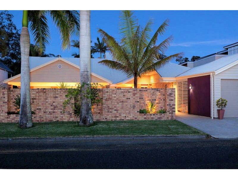 37 Mandalay Street, Fig Tree Pocket QLD 4069