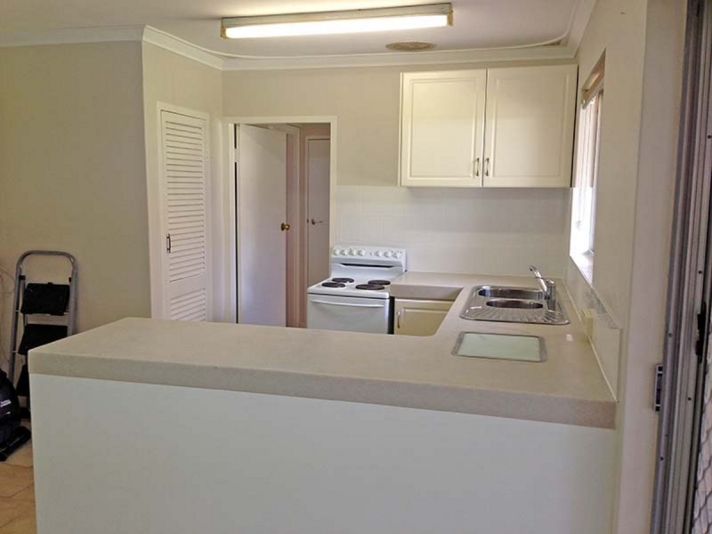 15 Banksia Circle, Thornlie WA 6108