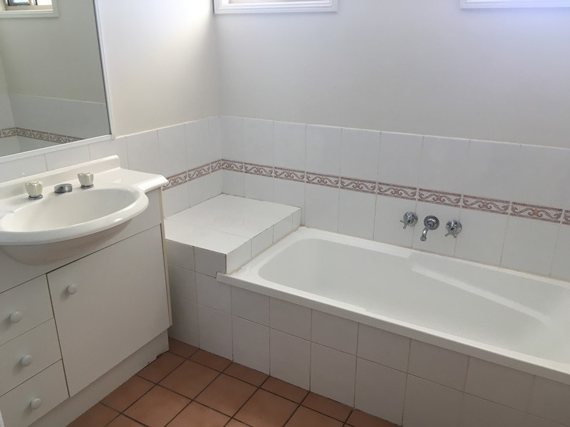 4 Silkwood Drive, Noosaville QLD 4566