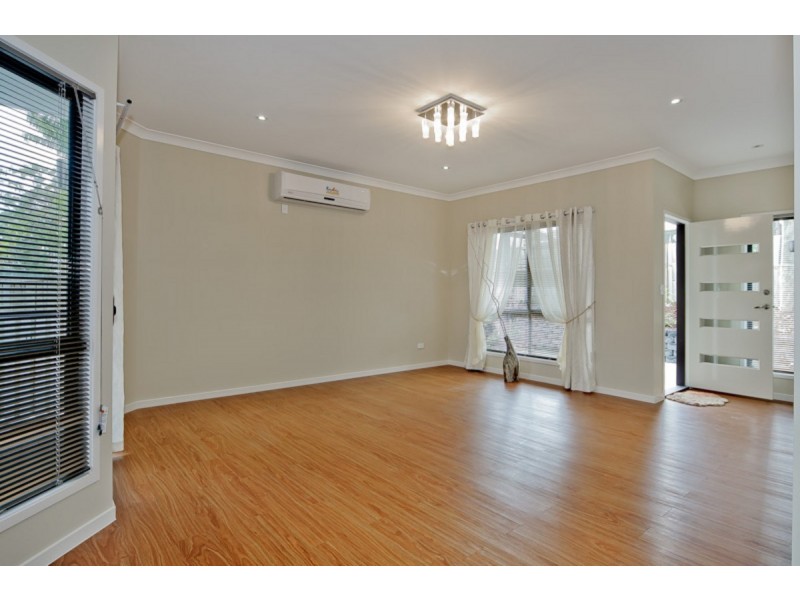 2/97A Trudy Crescent, Cornubia QLD 4130