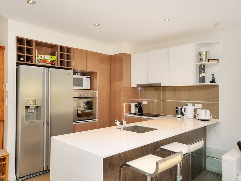 1/46 Compass Drive, Biggera Waters QLD 4216