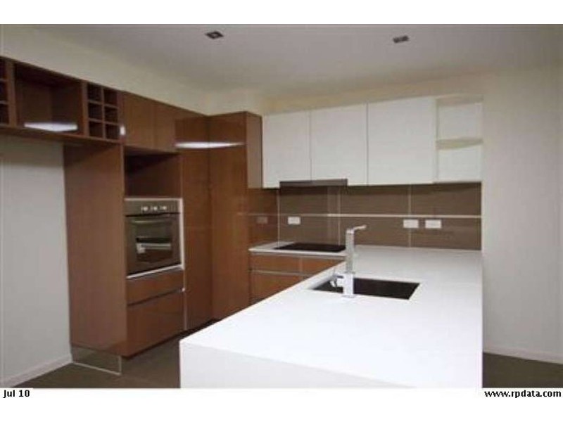 1/46 Compass Drive, Biggera Waters QLD 4216