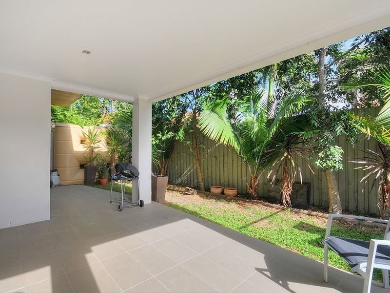 1/46 Compass Drive, Biggera Waters QLD 4216