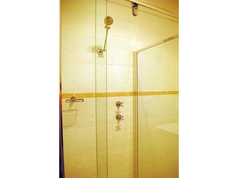 5 Rowley Terrace, Woodville SA 5011