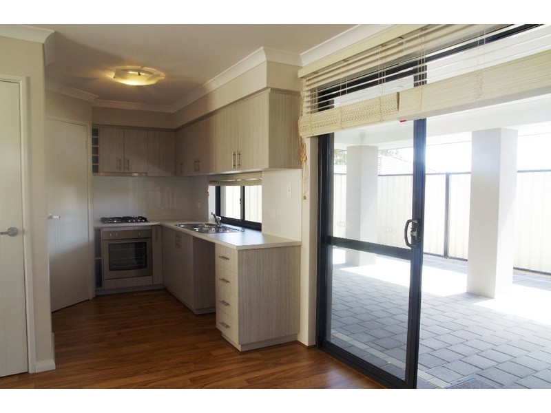 B/32 Polglase Fairway, Clarkson WA 6030