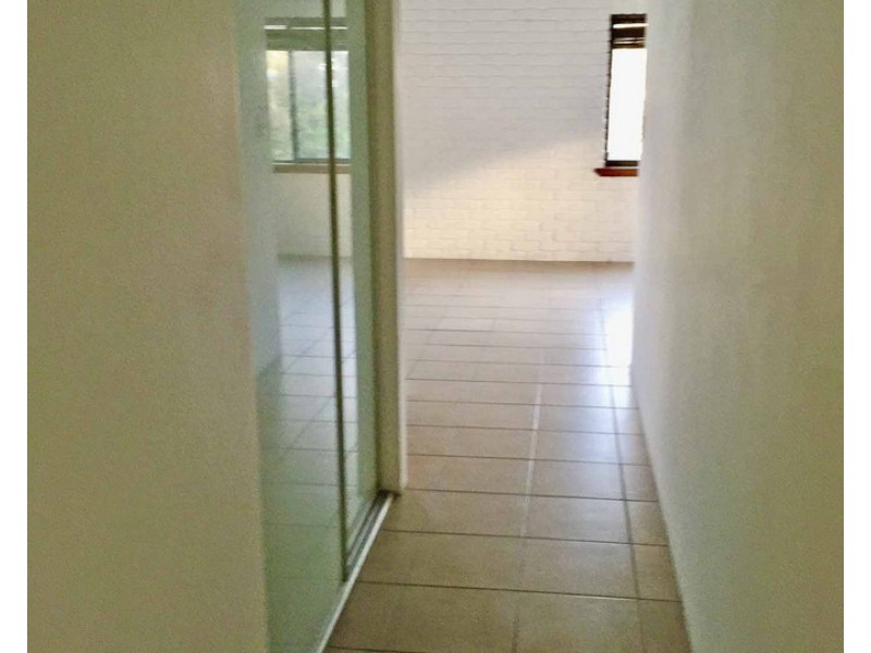 2/27 Walan Street, Mooloolaba QLD 4557