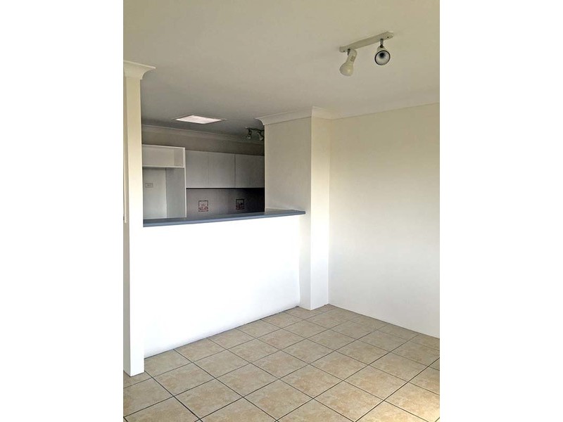 3/44 Oceanic Drive, Mermaid Waters QLD 4218