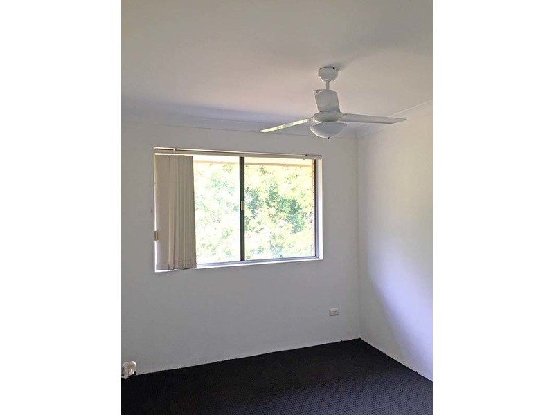 3/44 Oceanic Drive, Mermaid Waters QLD 4218