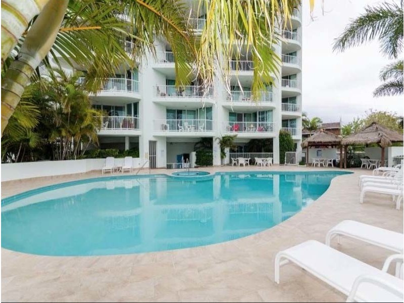 310/182 Marine Parade, Labrador QLD 4215