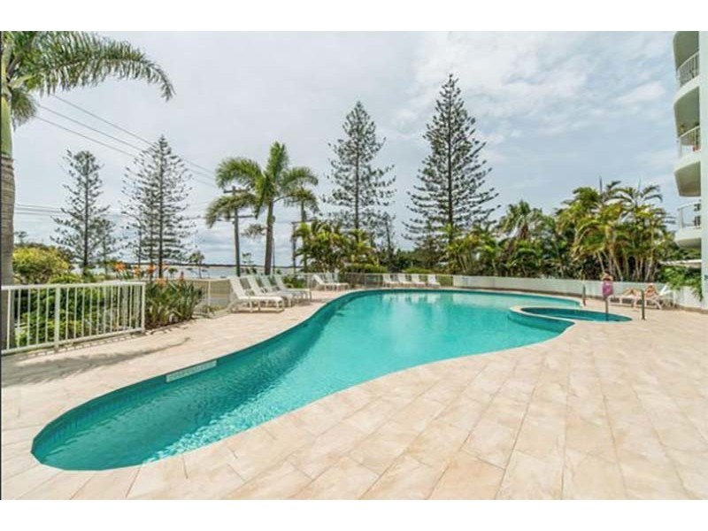 310/182 Marine Parade, Labrador QLD 4215
