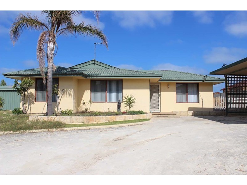 8 Brodia Place, Two Rocks WA 6037