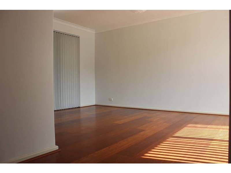 8 Brodia Place, Two Rocks WA 6037