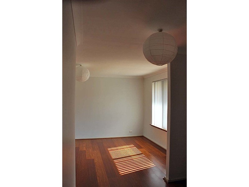 8 Brodia Place, Two Rocks WA 6037