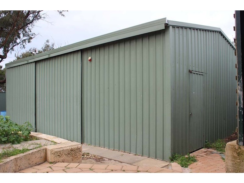 8 Brodia Place, Two Rocks WA 6037